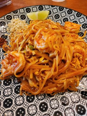Peter's Sushi & Thai by null