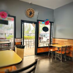 Taco Life Mexican Grill - Dining area