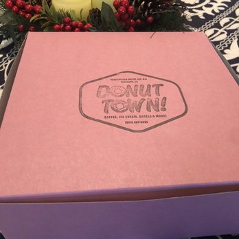 Donut Town - Highland - Donuts Near Me - Highland, California