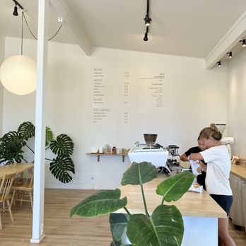 Aloha Roastery - Bakeries Near Me - Kapaa, Hawaii