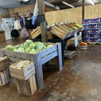 BJ Reece Orchards - Fruits & Veggies Near Me - Ellijay, Georgia