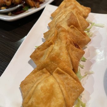 Chef Ping - crab rangoon.. has a bit of a curry taste - Chinese Near Me - Rolling Meadows, Illinois