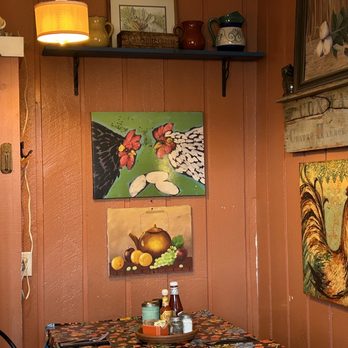 Stairway Cafe - Chickens!! - Sandwiches Near Me - North Conway, New Hampshire