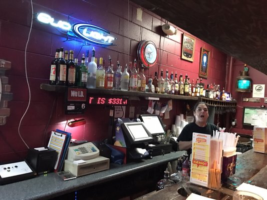 Ellie's Crow Bar Lounge by null