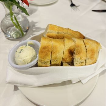 Magnolias - Bread - Southern Near Me - Charleston, South Carolina Magnolias - Bread - Southern Near Me - Charleston, South Carolina