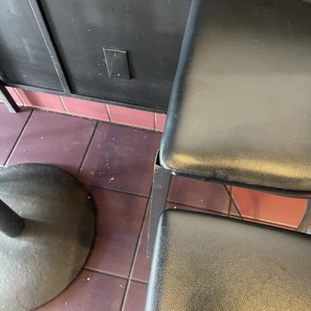 La Bufadora Baja Grill Mission Grove - Safety concern regarding exposed sharp metal at the corner of the chair! My daughter got a scratch from it. - Mexican Near Me - Riverside, California La Bufadora Baja Grill Mission Grove - Safety concern regarding exposed sharp metal at the corner of the chair! My daughter got a scratch from it. - Mexican Near Me - Riverside, California
