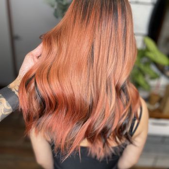 Rayne Looks - Lived-in balayage - Hair Stylists Near Me - San Diego, California Rayne Looks - Lived-in balayage - Hair Stylists Near Me - San Diego, California