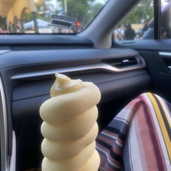 Meadowlark Dairy - Large pineapple cone - Ice Cream & Frozen Yogurt Near Me - Pleasanton, California Meadowlark Dairy - Large pineapple cone - Ice Cream & Frozen Yogurt Near Me - Pleasanton, California
