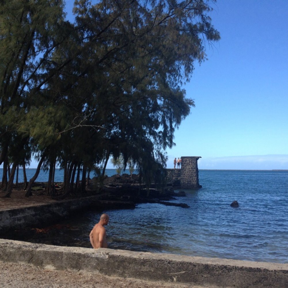 Coconut Island - Big jumps off that stone marker! - Parks Near Me - Hilo, Hawaii