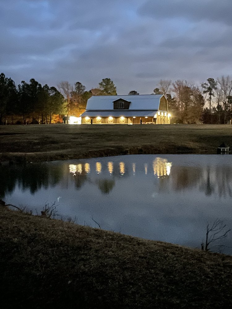 THE BARN AT HILLCREST FARM 650 Hillcrest Rd, Emporia, Virginia Venues & Event Spaces Phone