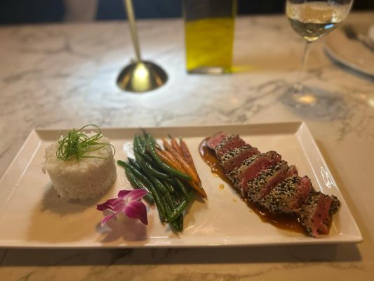 Portola Bistro by null