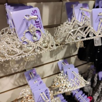 Claire's - Tiaras! - Accessories Near Me - Aiea, Hawaii Claire's - Tiaras! - Accessories Near Me - Aiea, Hawaii
