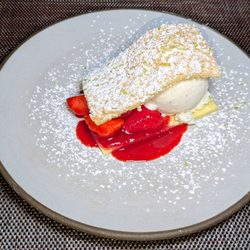 Cruise Terminal 25 - Ice cream from a $85 menu