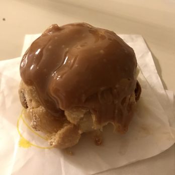 Beard Papa's - Dulce de leche with vanilla cream filling, mmmm good! - Desserts Near Me - Los Angeles, California