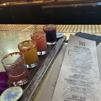 Bar Tabu - Margarita Flight and Short Rib Tacos - Salad Near Me - Chicago, Illinois