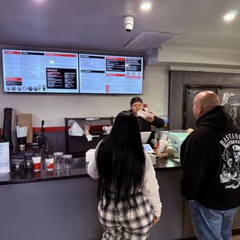 Mariachi Bakery - Bakeries Near Me - Norwalk, California