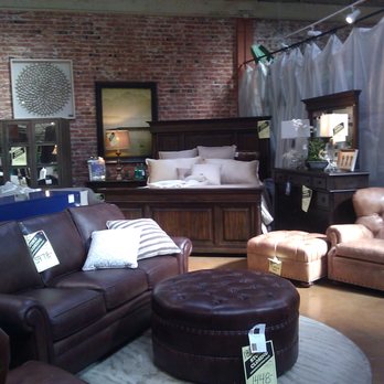 Red Door Interiors - Lots of nice furniture - Furniture Stores Near Me - Bakersfield, California