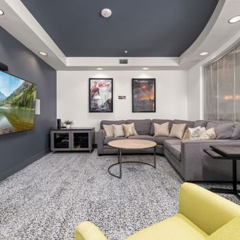 The District Collection Apartments - Seating area in District Lofts clubhouse - Apartments Near Me - Morrisville, North Carolina