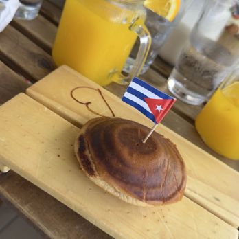 Café Bea - Cafes Near Me - Miami, Florida Café Bea - Cafes Near Me - Miami, Florida