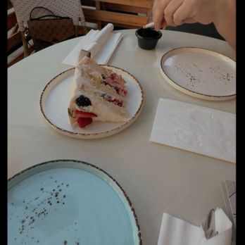 My Cafe and Lounge - Berry cake - Cafes Near Me - Glendale, California My Cafe and Lounge - Berry cake - Cafes Near Me - Glendale, California