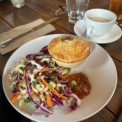 Heronswood Cafe - Beef pie