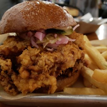 Brew Kitchen Bar - Gastropubs Near Me - Monterey Park, California