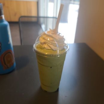 The Coffee Bean & Tea Leaf - Matcha freezie - Coffee & Tea Near Me - Kapolei, Hawaii