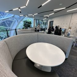 Amazon Spheres - Meeting area