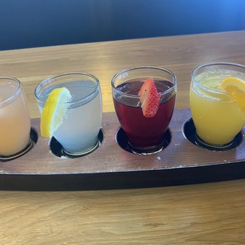Broken Yolk Cafe - Yummy! - American Near Me - Temecula, California