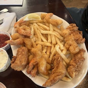 Pappadeaux Seafood Kitchen - Fried Shrimp & Chicken Tenderloins - Cajun/Creole Near Me - Marietta, Georgia