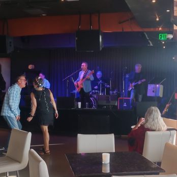 Humphreys Half Moon Inn - Emergency Exit, great local band that performed in Backstage Live - San Diego, CA