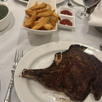 Benjamin Steakhouse Prime - Steak - Seafood Near Me - New York, New York