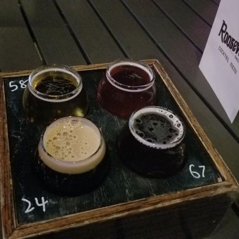 Roosevelt's - Flight of beers from their many, many taps - Gastropubs Near Me - Tulsa, Oklahoma