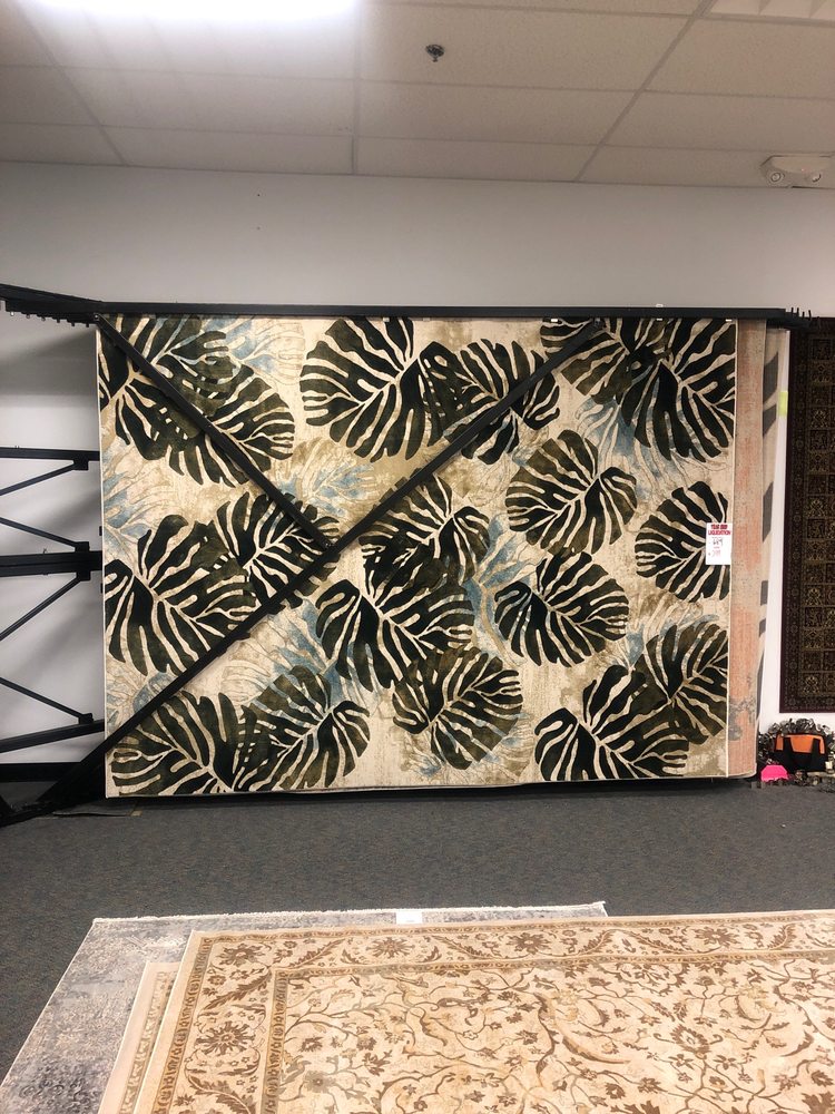 RUG & SOFA DESIGN GALLERY Updated April 2024 8217 W Golf Rd, Niles