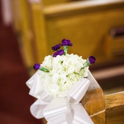 Southern Floral Shop - Pew Decoration