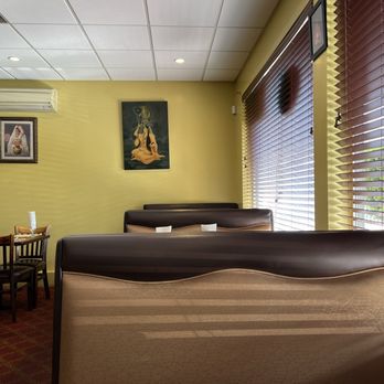 Priya - Inside - Indian Near Me - Chico, California Priya - Inside - Indian Near Me - Chico, California