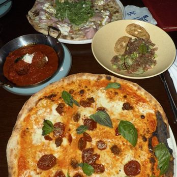 Serafina - Bars Near Me - Miami, Florida
