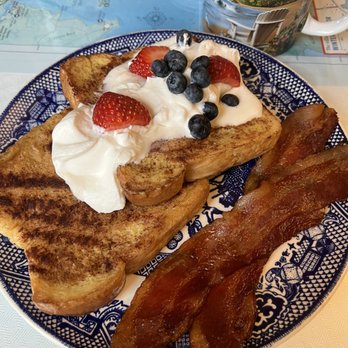 Elsa's Inn on the Harbor - a plate of french toast and bacon - Bed & Breakfast Near Me - Prospect Harbor, Maine Elsa's Inn on the Harbor - a plate of french toast and bacon - Bed & Breakfast Near Me - Prospect Harbor, Maine