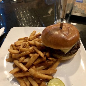 Twiggs - Gastropubs Near Me - St Albans, Vermont Twiggs - Gastropubs Near Me - St Albans, Vermont