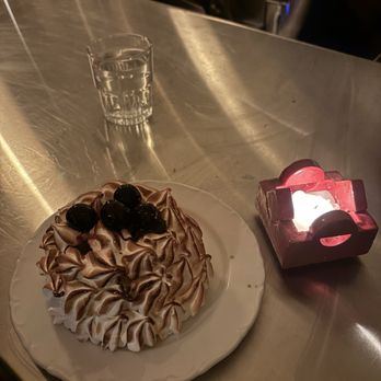 Bistrot Ha - Ice cream bombs - French Near Me - New York, New York