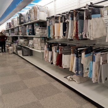 Ross Dress for Less - Department Stores Near Me - Naperville, Illinois