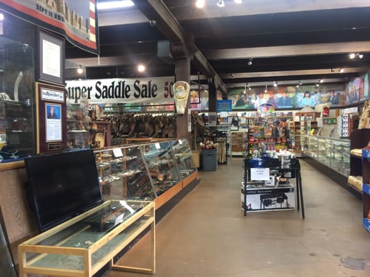 Ellis Tanner Trading Company by null
