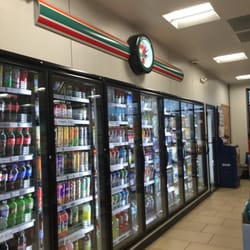7-Eleven - Dedham 7-Eleven -- 29 Bridge Street / Route 109, Dedham              Interior
