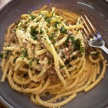 Morella - Midnight Pastq with shredded beef and bucatini pasta in sweet cream garlic sauce - Italian Near Me - San Francisco, California Morella - Midnight Pastq with shredded beef and bucatini pasta in sweet cream garlic sauce - Italian Near Me - San Francisco, California