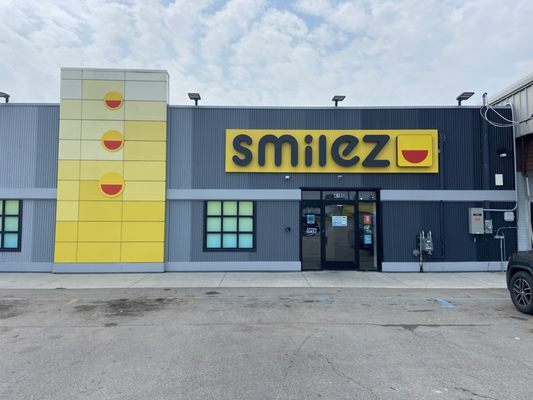 SMILEZ - Updated February 2026 - 4186 Davison Rd, Burton, Michigan