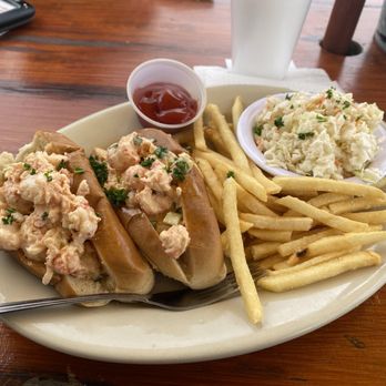 Flying Fish - Lobster roll- delicious! - Seafood Near Me - Coppell, Texas