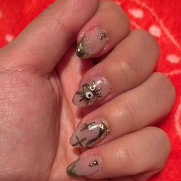 Fresh nails by Michelle, I asked, she delivered Fresh nails by Michelle, I asked, she delivered
