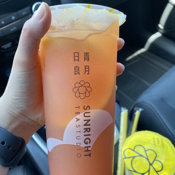 Sunright Tea Studio - Chino - Grapefruit green tea! - Bubble Tea Near Me - Chino, California