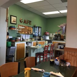 Wayne's Corner Cafe - Cute front room. Much larger than expected.
