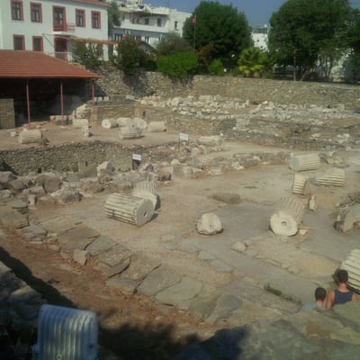 Mausoleum at Halicarnassus by null